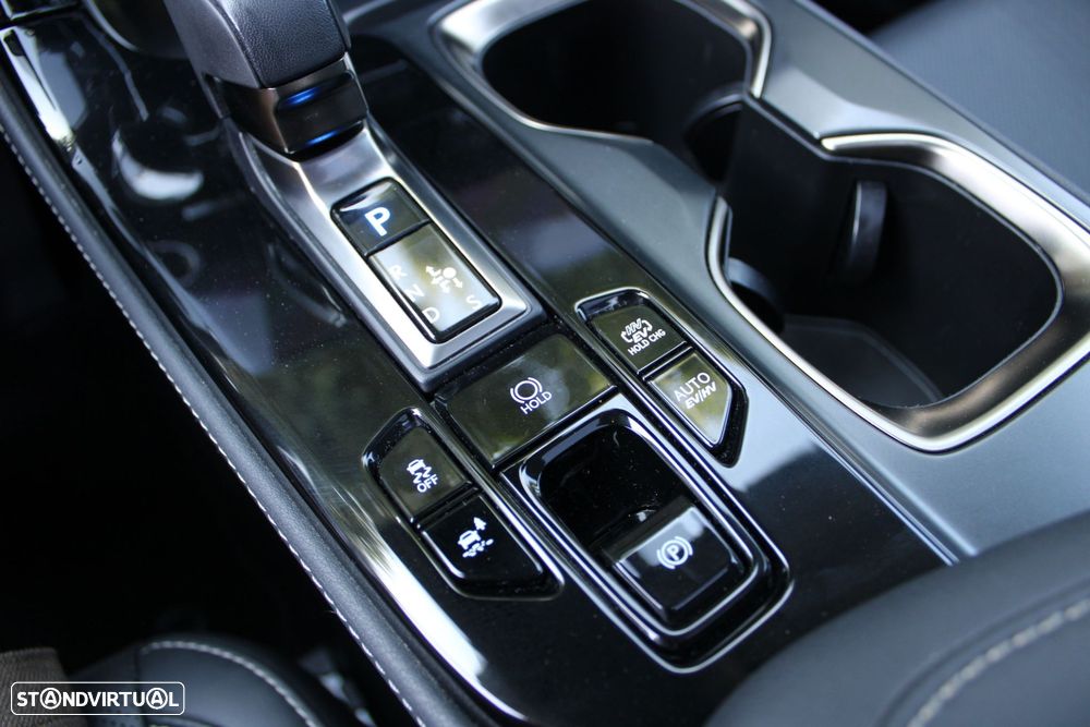 Lexus NX 450h+ Executive - 26