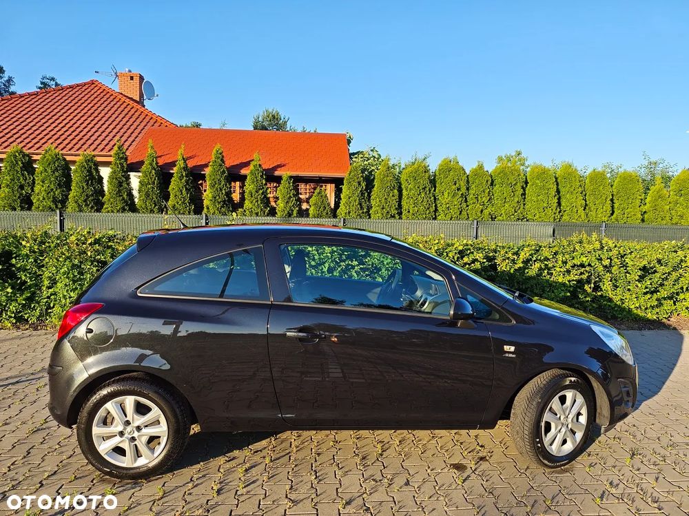 Opel Corsa - 2