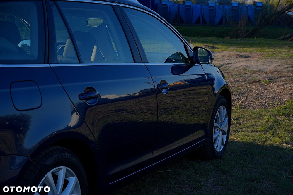 Volkswagen Golf 1.6 TDI Comfortline - 12