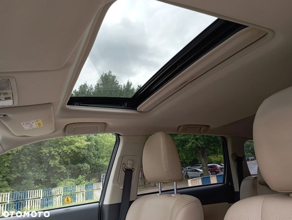 Mitsubishi Outlander 2.0 Instyle Navi 4WD CVT - 8