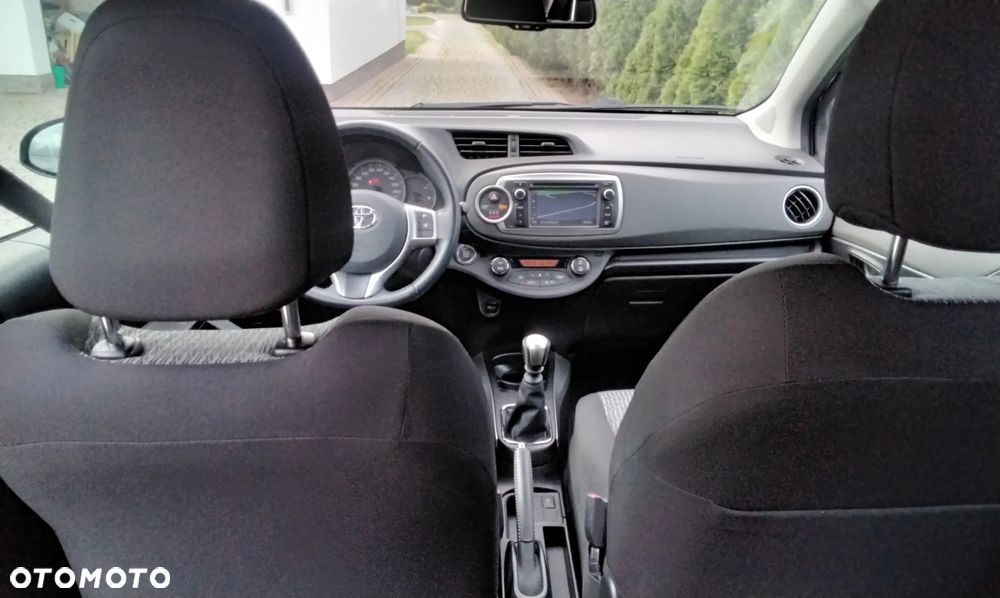 Toyota Yaris 1.33 VVT-i Edition 2014 - 16