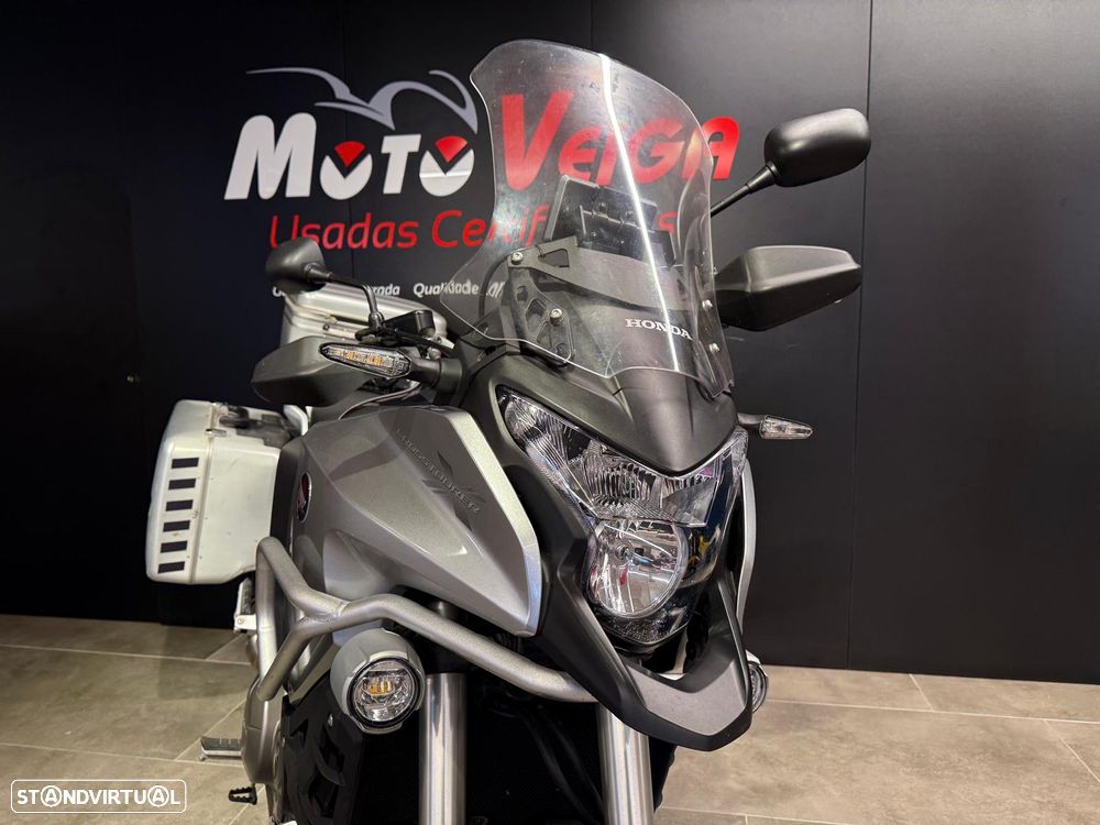 Honda VFR - 11