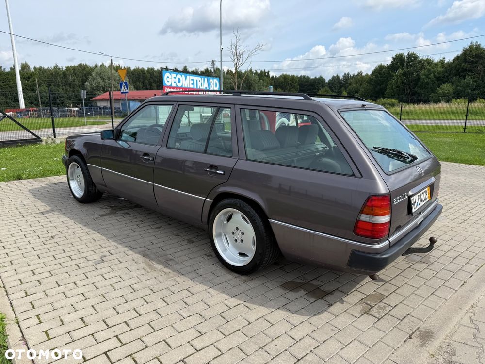 Mercedes-Benz W124 (1984-1993) - 7