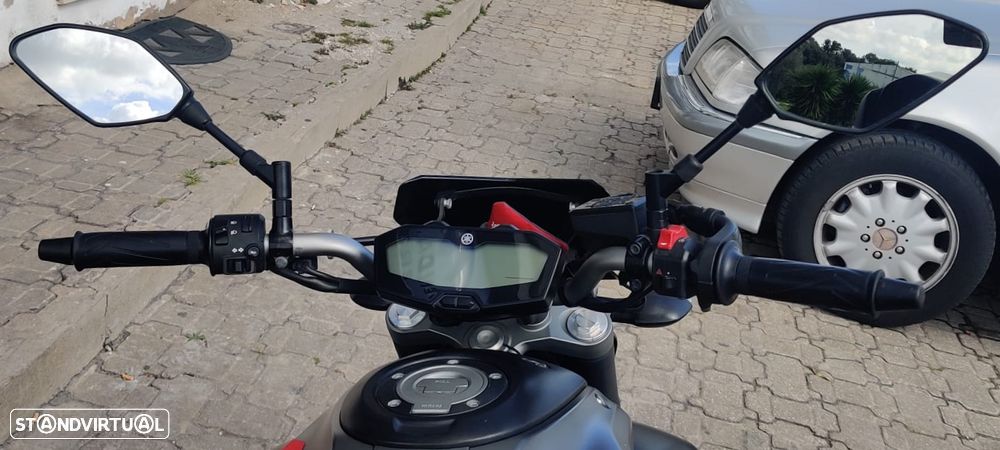 Yamaha MT-07 - 11