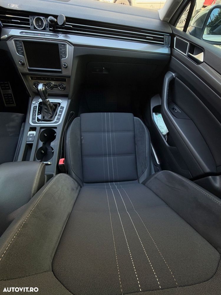 Volkswagen Passat Alltrack - 13