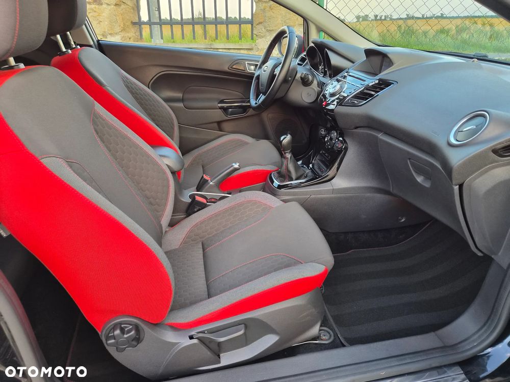 Ford Fiesta 1.5 TDCi ST-Line - 9