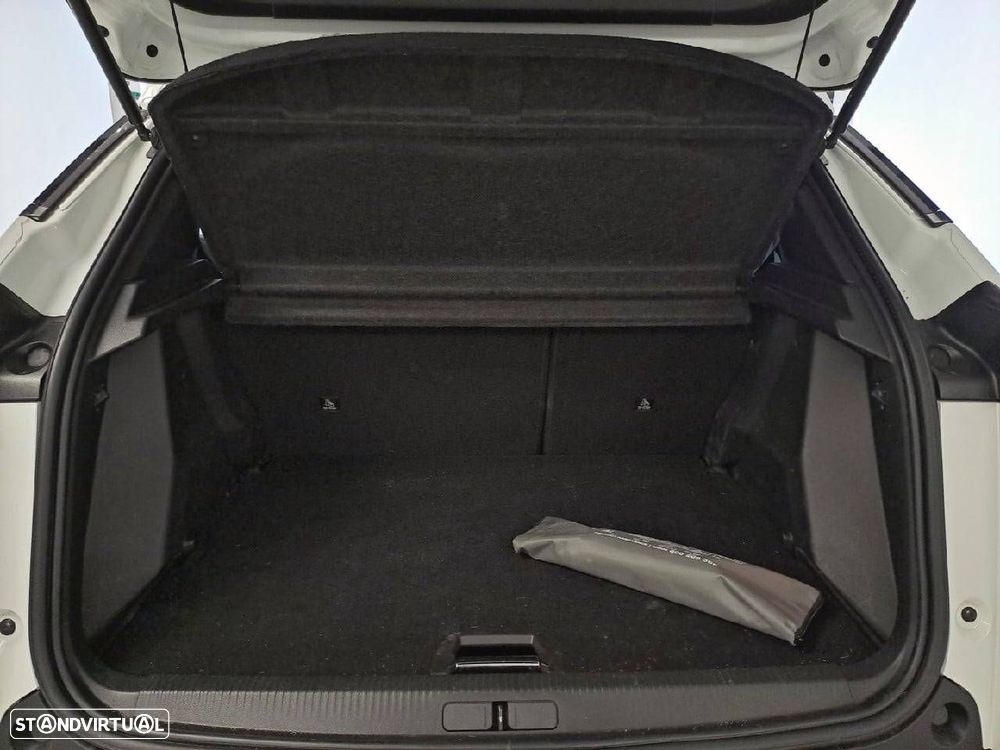 Peugeot 2008 1.2 PureTech Allure Pack - 6