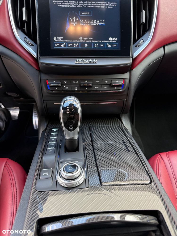 Maserati Ghibli S Q4 GranSport - 23