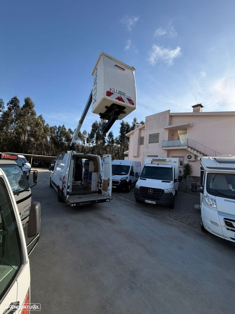 Renault Master 2.3 dCi 125.35 L2 - 12