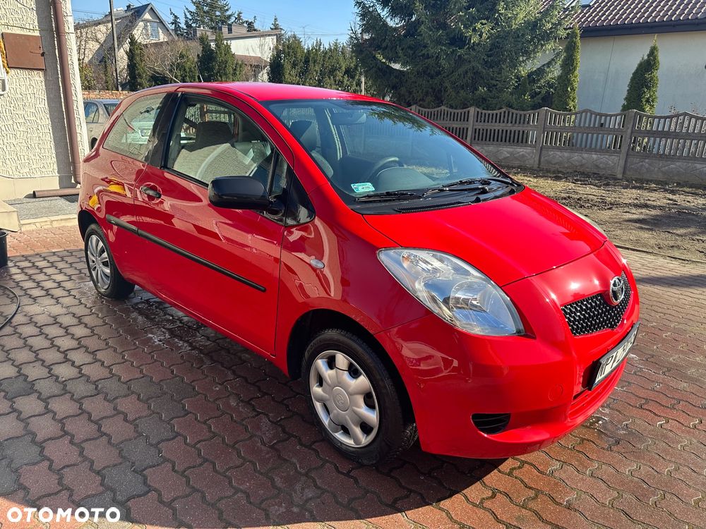 Toyota Yaris 1.0 VVT-i - 2