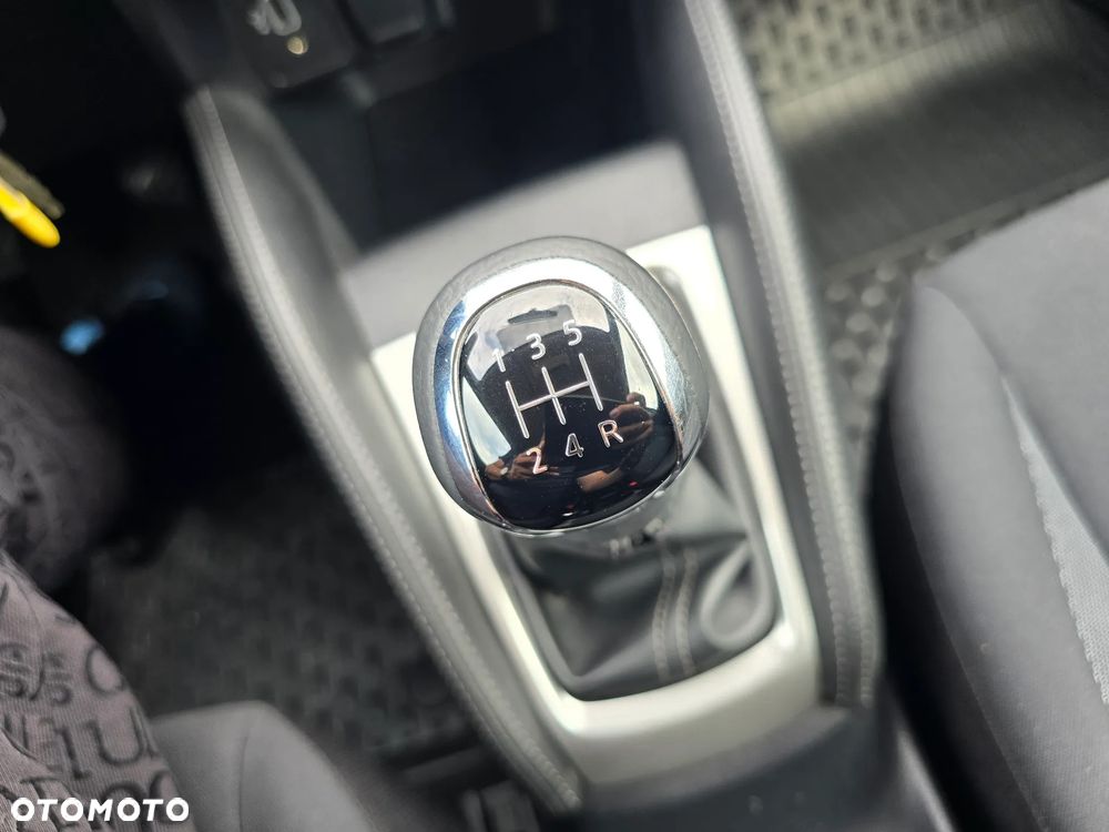 Nissan Micra 1.0 IG-T Visia+ - 30