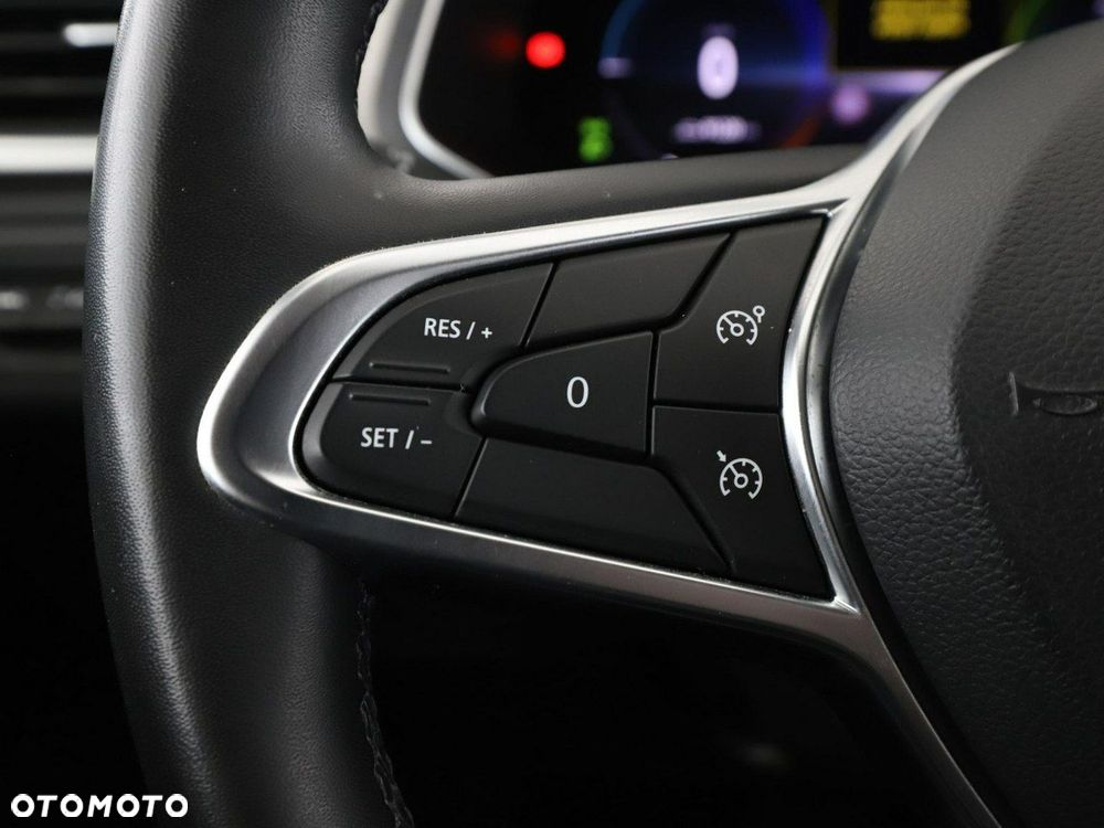 Renault Captur E-TECH 160 INTENS - 33