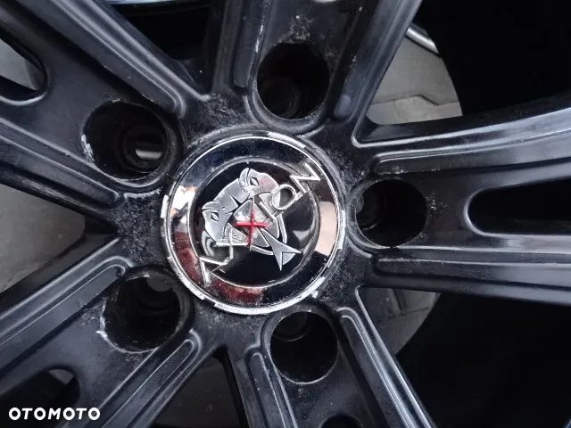 5x120x74 8Jx19 ET45 BMW Opel Insignia VW T5/T6 - 4