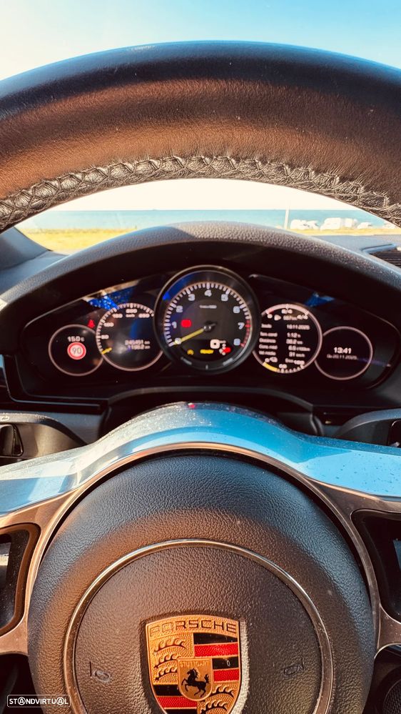 Porsche Cayenne Coupé E-Hybrid Platinum Edition - 18