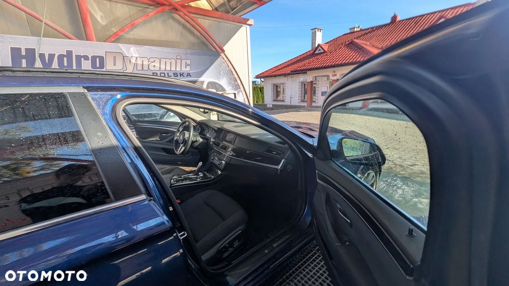 BMW Seria 5 520d - 4