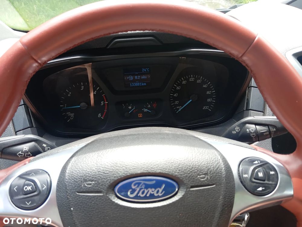Ford Transit - 12