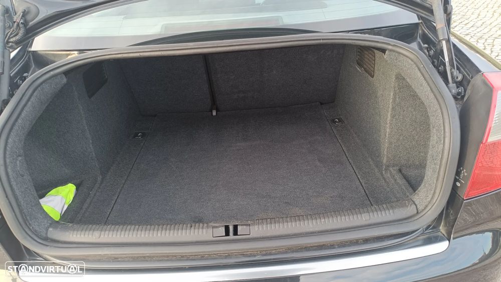 Audi A4 1.9 TDI m6 S-Line - 12