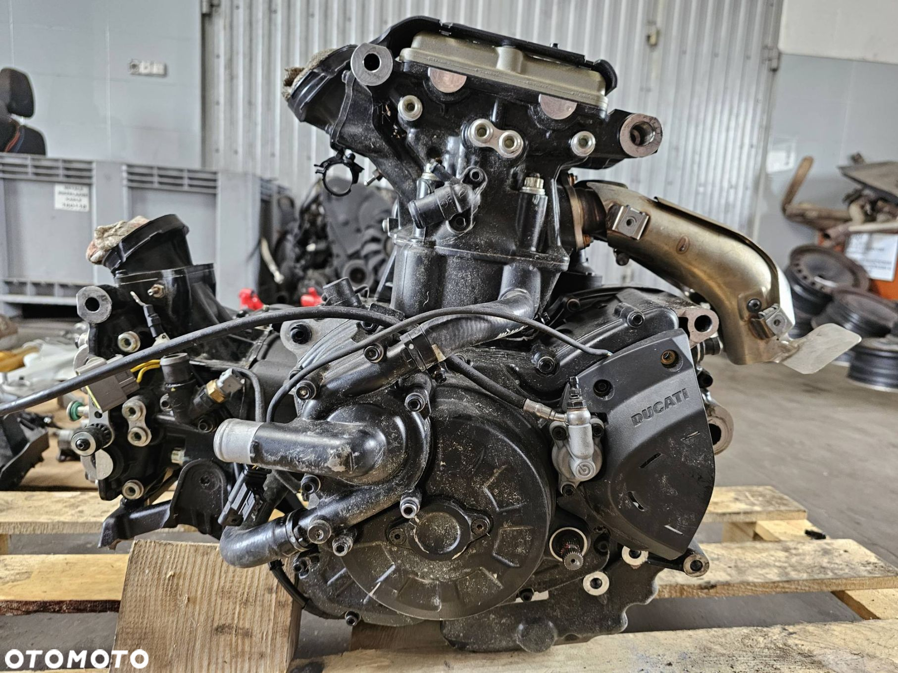 SILNIK MOTOCYKL DUCATI SUPERSPORT 950 S 2021 - 2