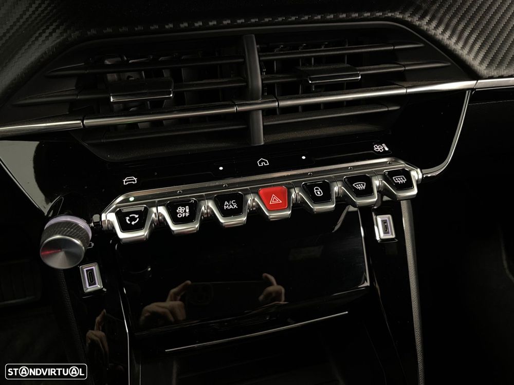 Peugeot 2008 1.2 Hybrid Allure e-DCS6 - 46