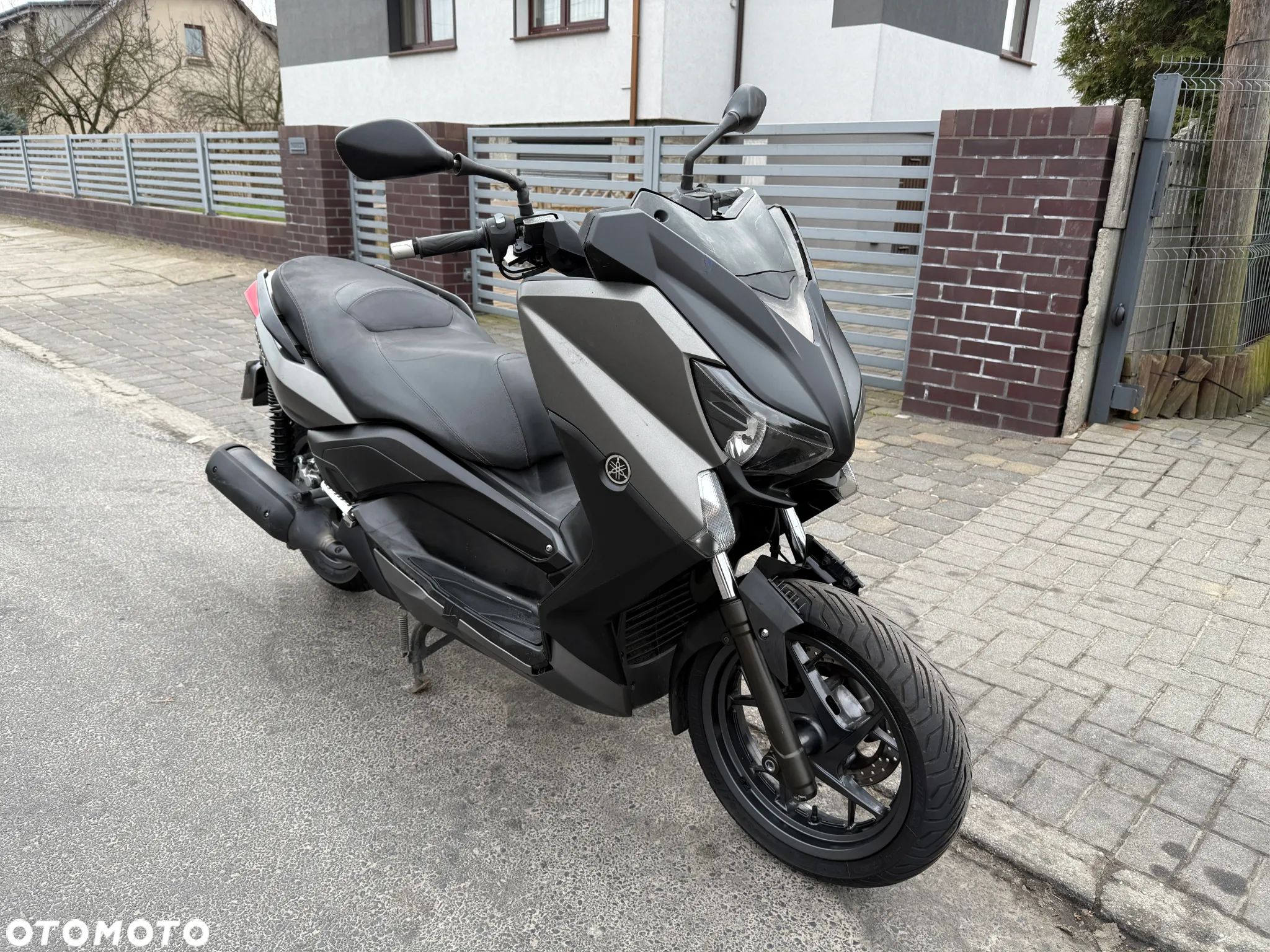 Yamaha X-max - 1