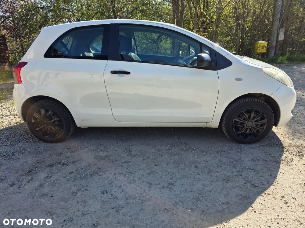 Toyota Yaris 1.0 Luna A/C - 7