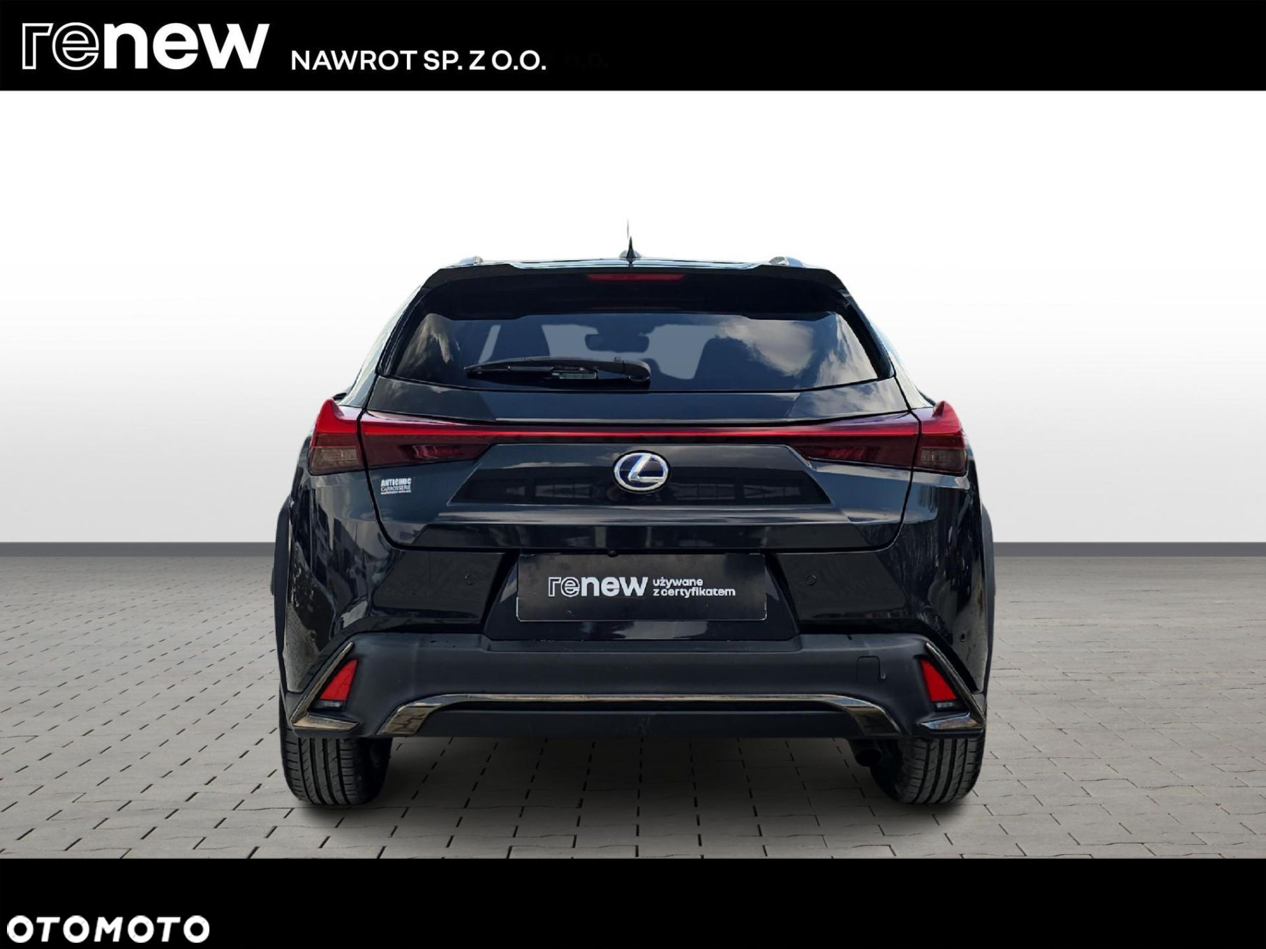 Lexus UX - 4