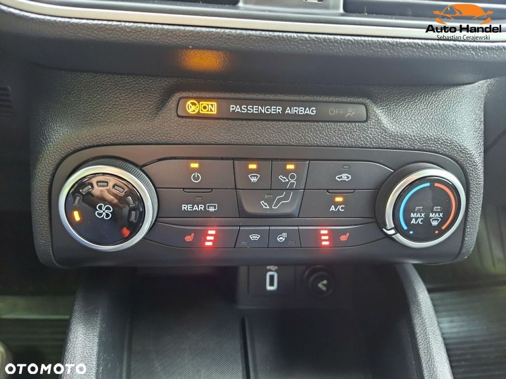 Ford Focus 1.5 EcoBlue STart-Stopp-System TITANIUM - 35