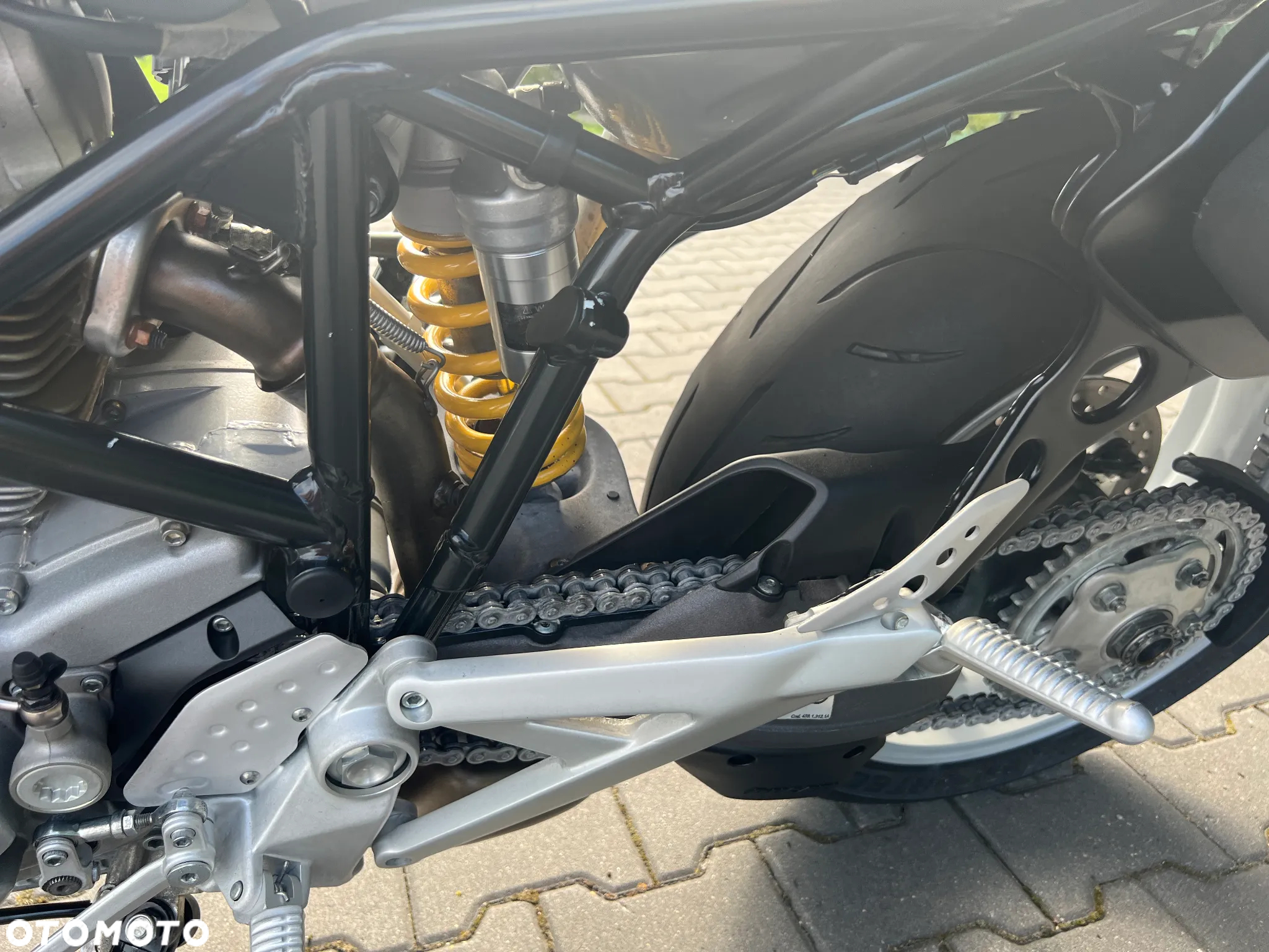 Ducati Multistrada - 10