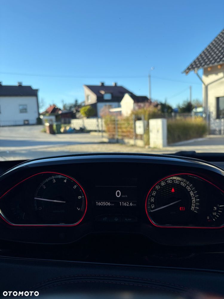 Peugeot 208 1.6 THP GTi - 20