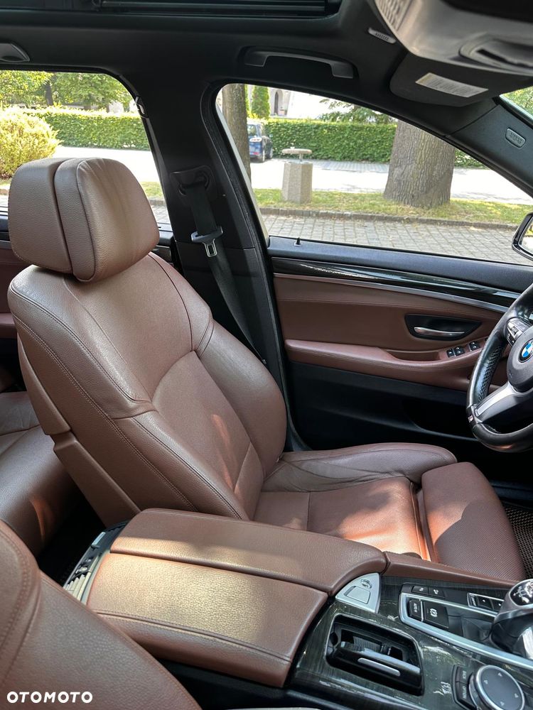 BMW Seria 5 535d - 19
