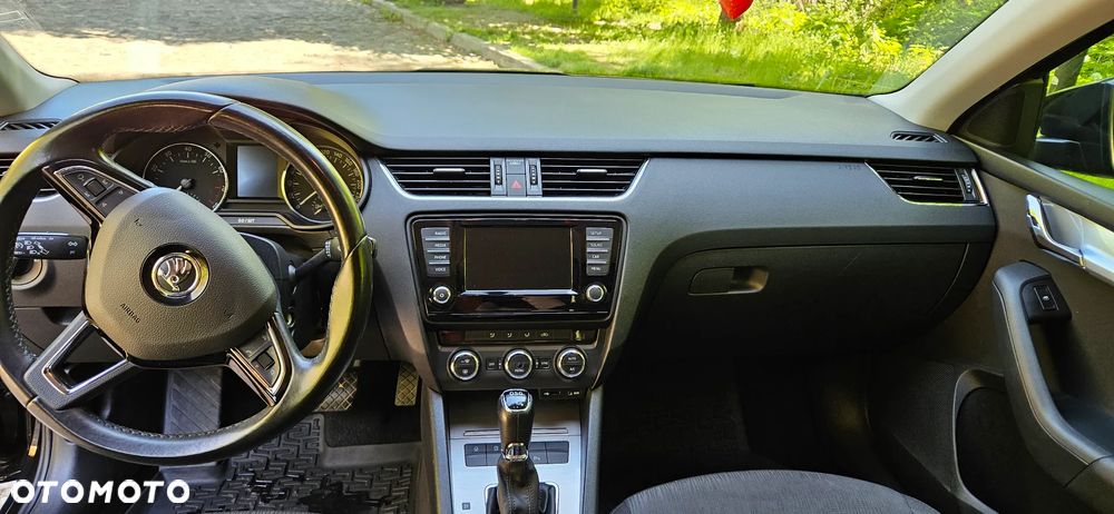 Skoda Octavia 1.4 TSI Ambition DSG - 8