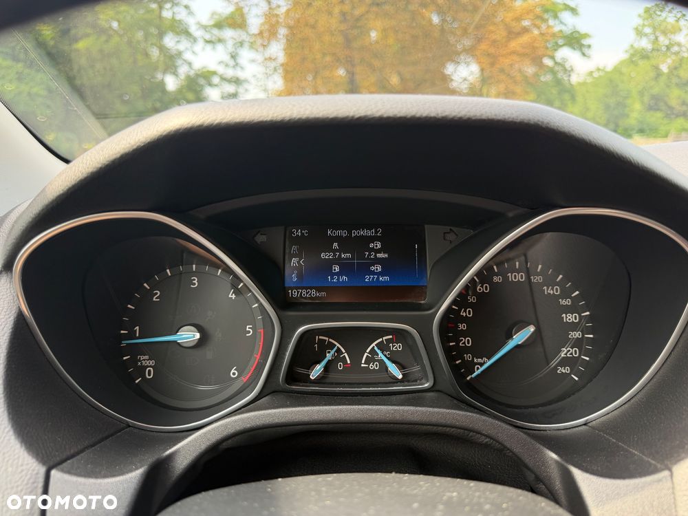 Ford Focus 2.0 TDCi DPF Start-Stopp-System Titanium - 10