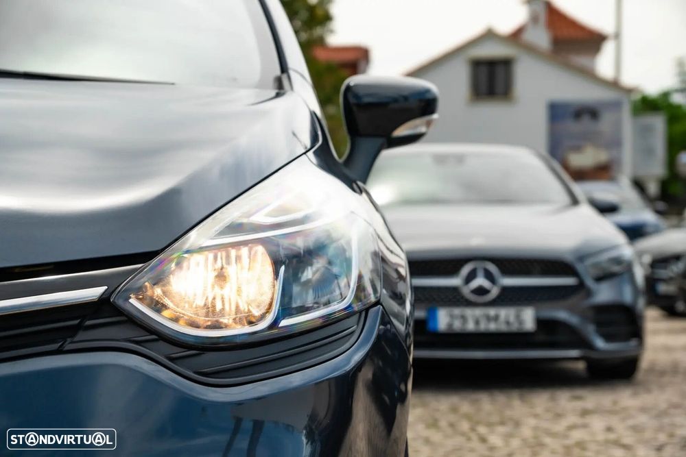 Renault Clio 1.5 dCi Limited EDition - 9