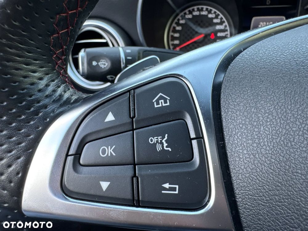Mercedes-Benz Klasa C 450 AMG 4-Matic 7G-TRONIC - 21