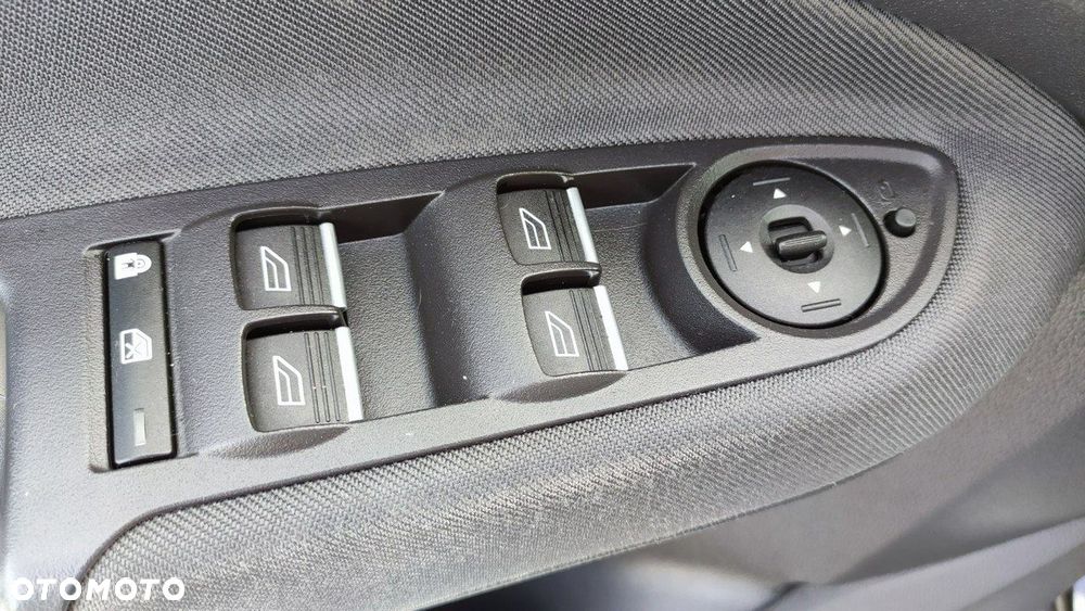 Ford C-MAX - 24