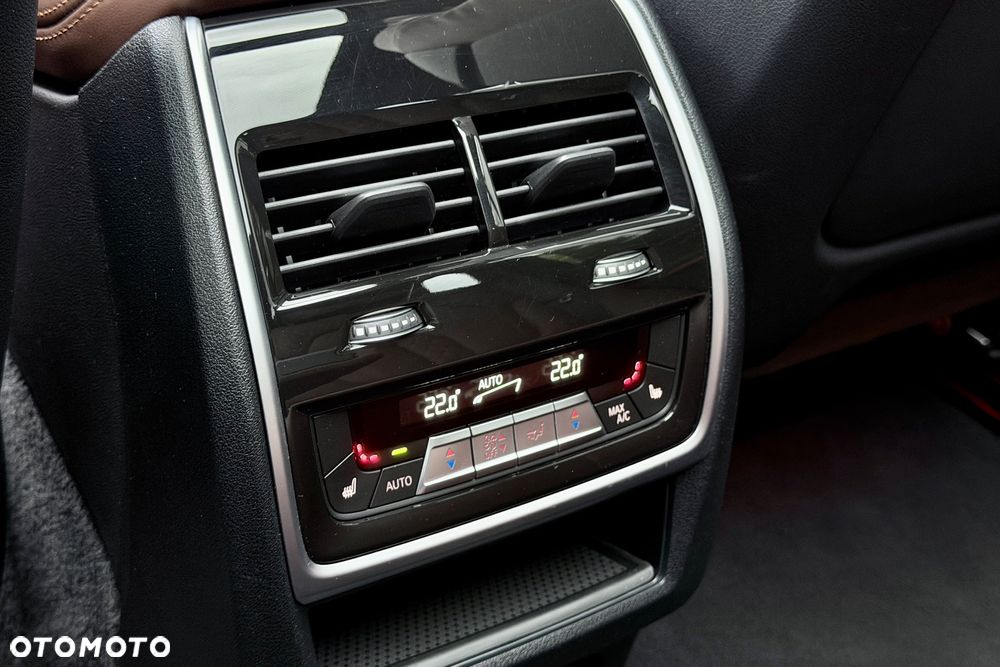 BMW X5 xDrive45e sport - 30