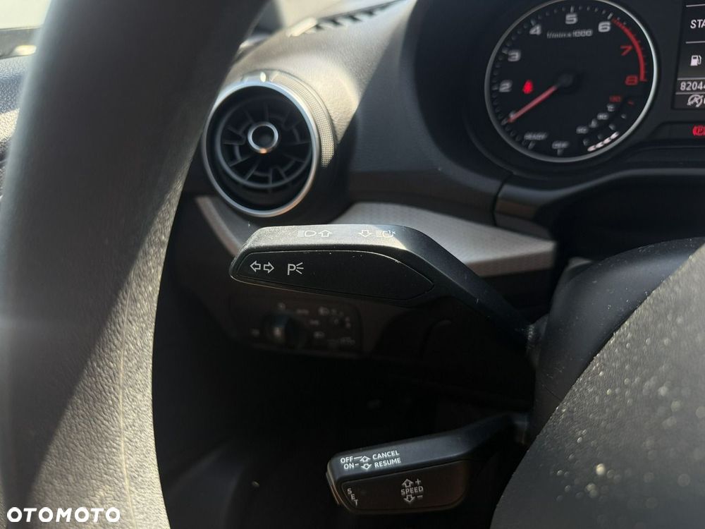 Audi Q2 30 TFSI - 10