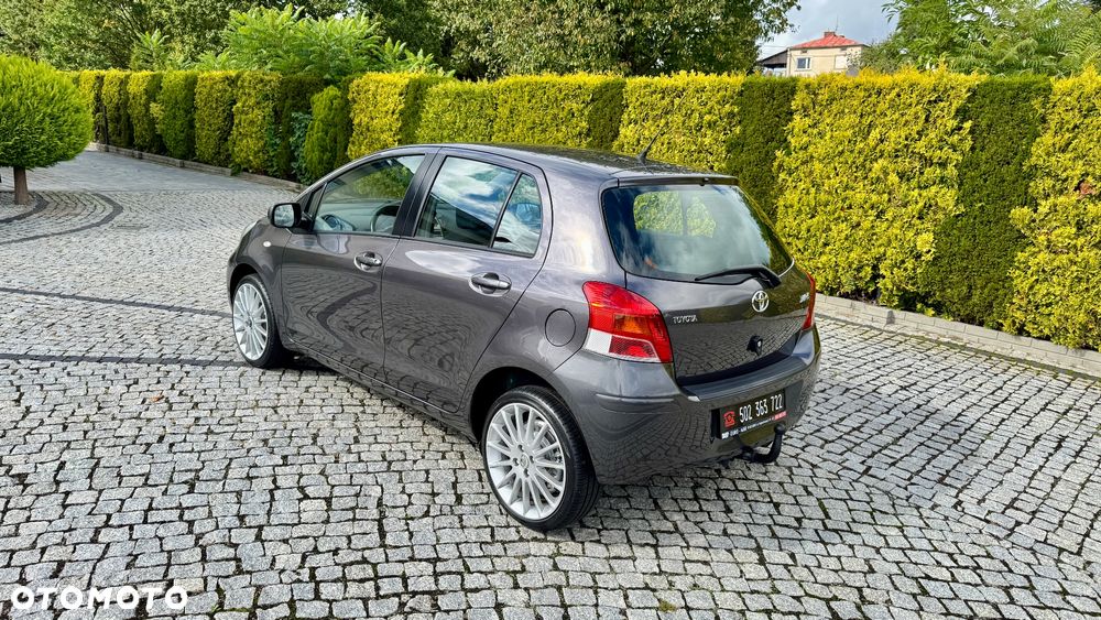 Toyota Yaris 1.33 Luna - 11