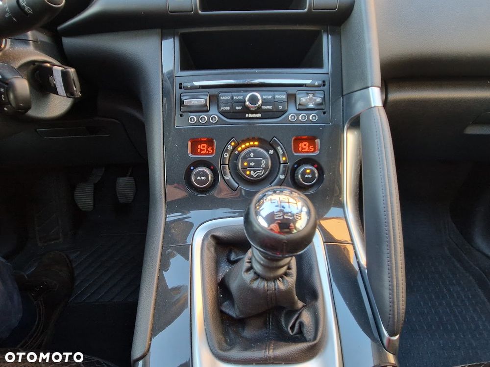 Peugeot 3008 BlueHDi 120 Stop & Start Allure - 23