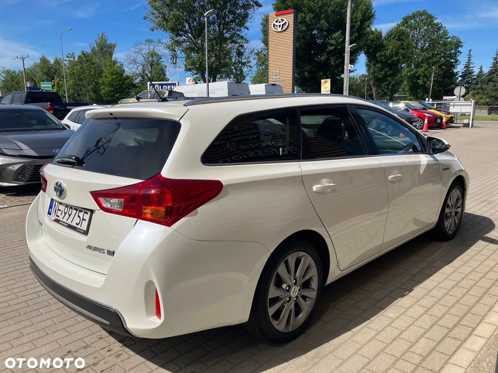 Toyota Auris - 8