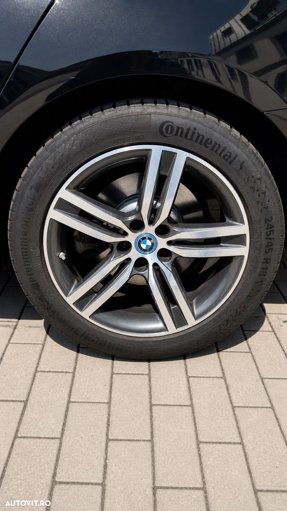 BMW Seria 5 530e xDrive Aut. - 6