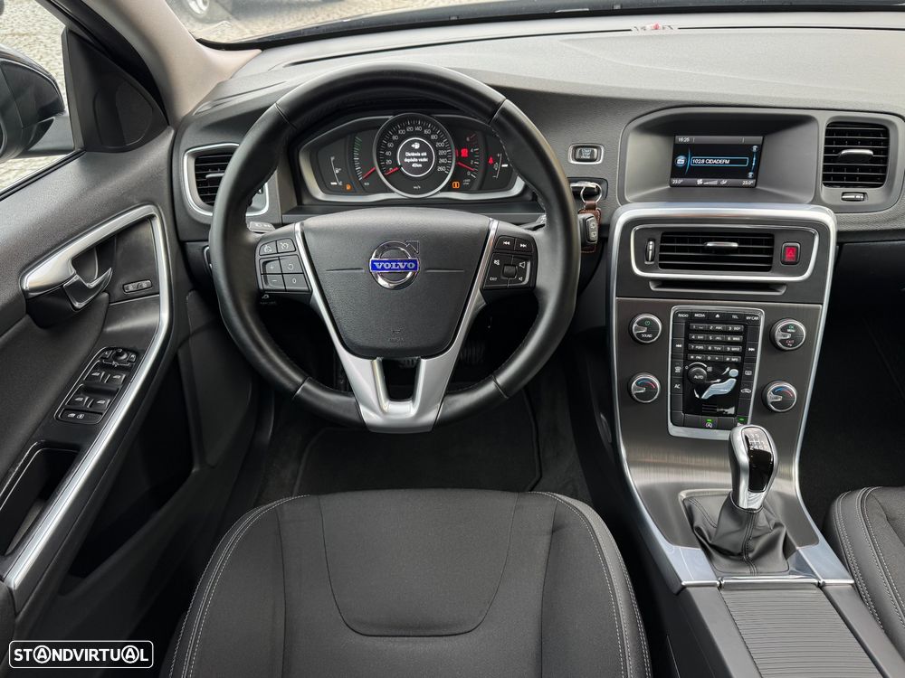 Volvo V60 - 23