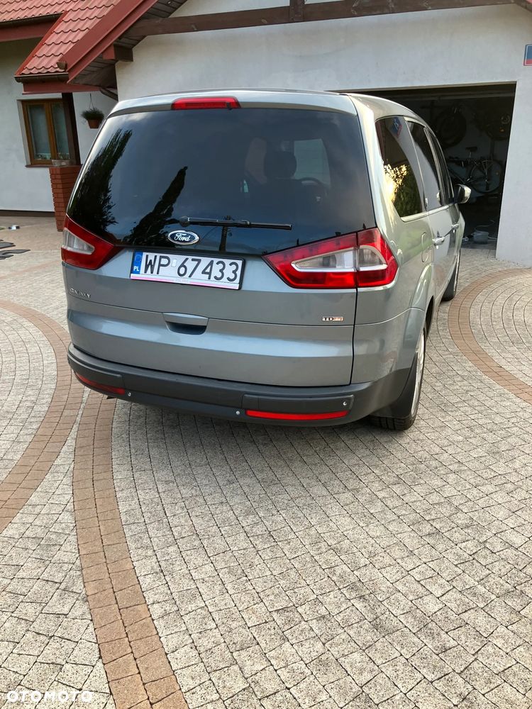 Ford Galaxy 2.0 TDCi Ghia - 10