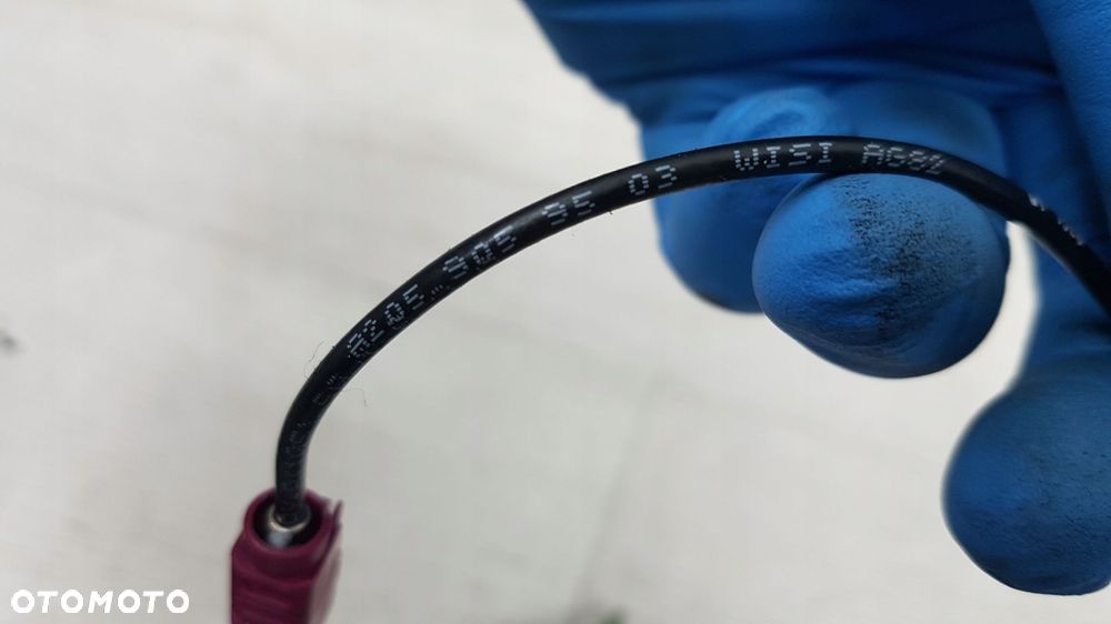 mercedes c klasa w205 antena bluetooth wzmacniacz - 4