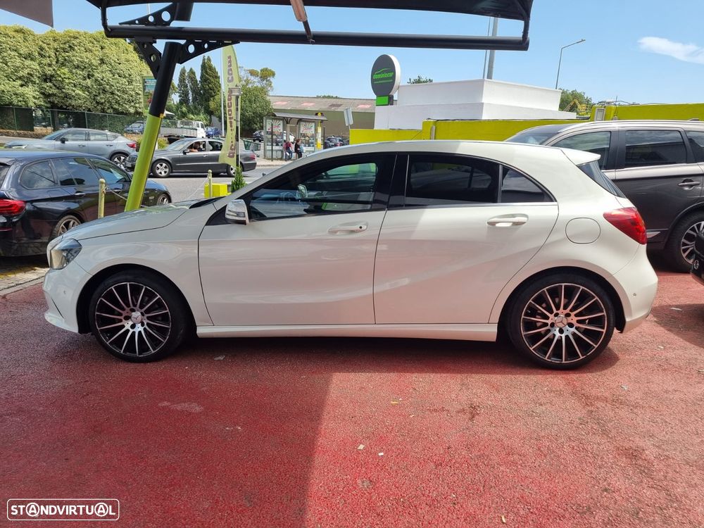 Mercedes-Benz A 180 d AMG Line - 15