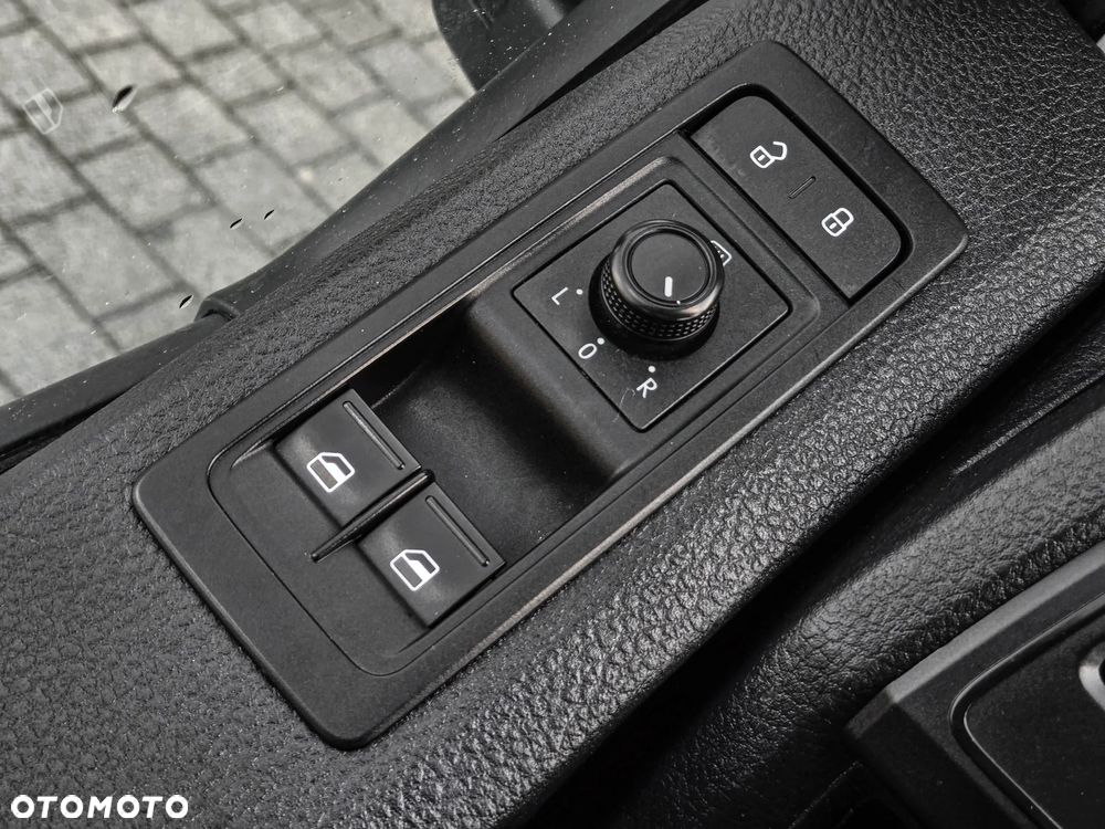 Volkswagen 2016 T6 TRANSPORTER 2.0 140 KM DSG PACZKA - 25