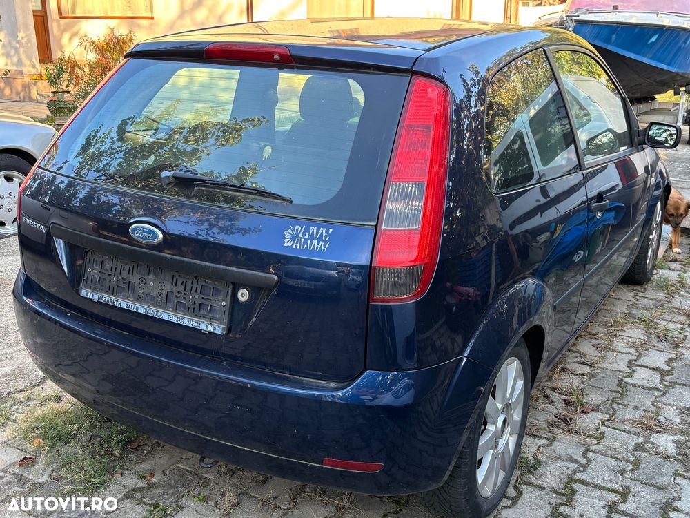 FORD Fiesta 2004 — imagine 2