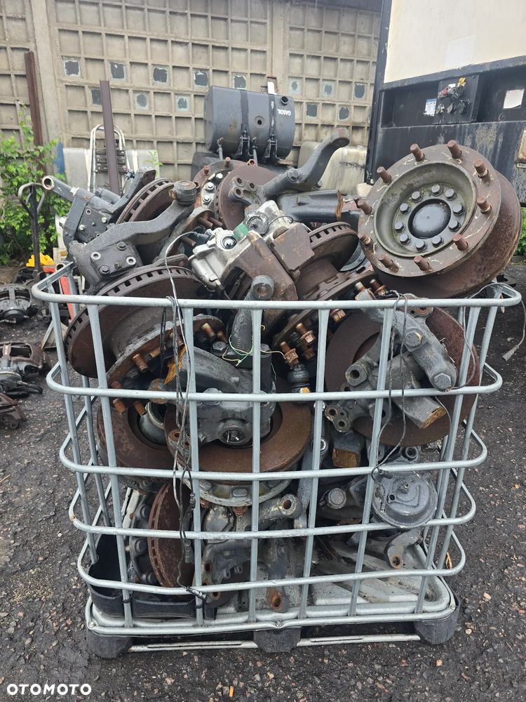 Piasta przod/tył Volvo /Renault - Wszystkie Części Volvo / Renault Trucks - 1