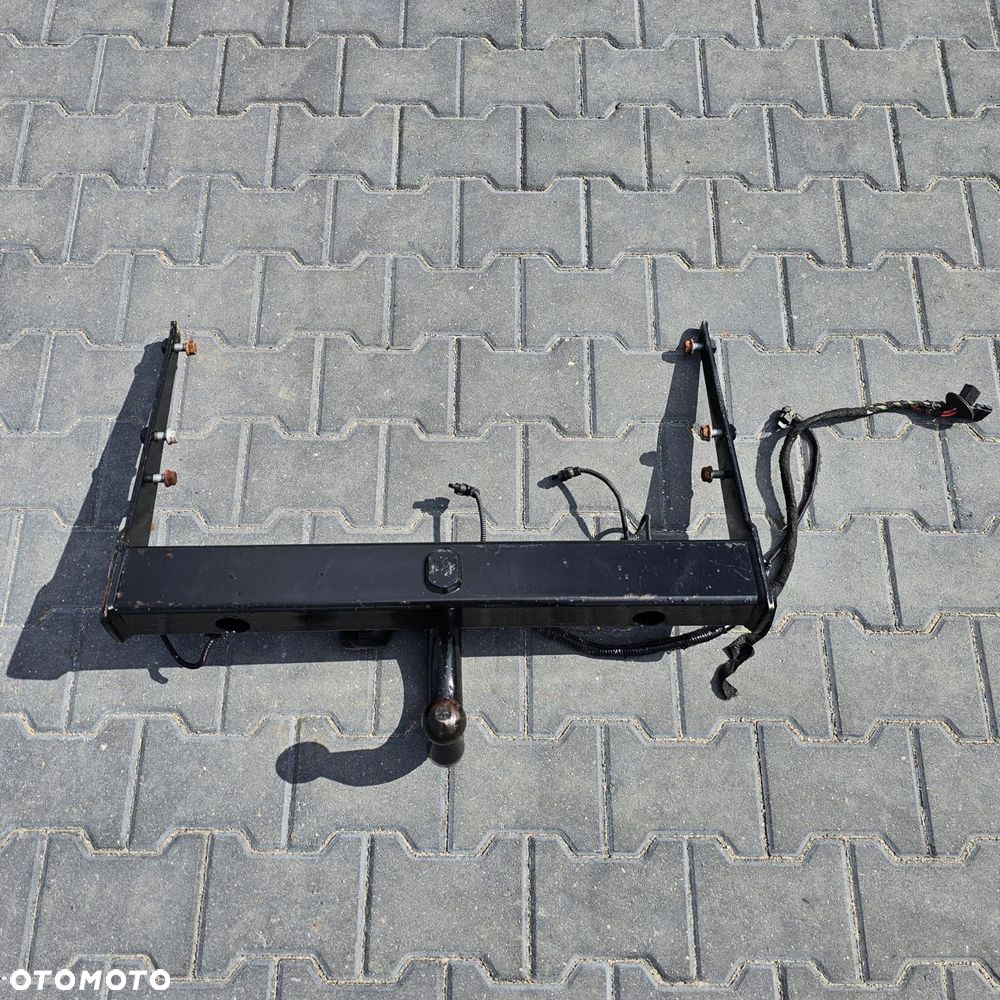 VW T5 T6 hak holowniczy instalacja stały WESTFALIA - 1