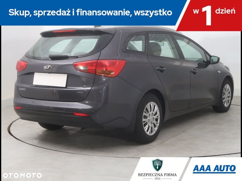 Kia Ceed - 6